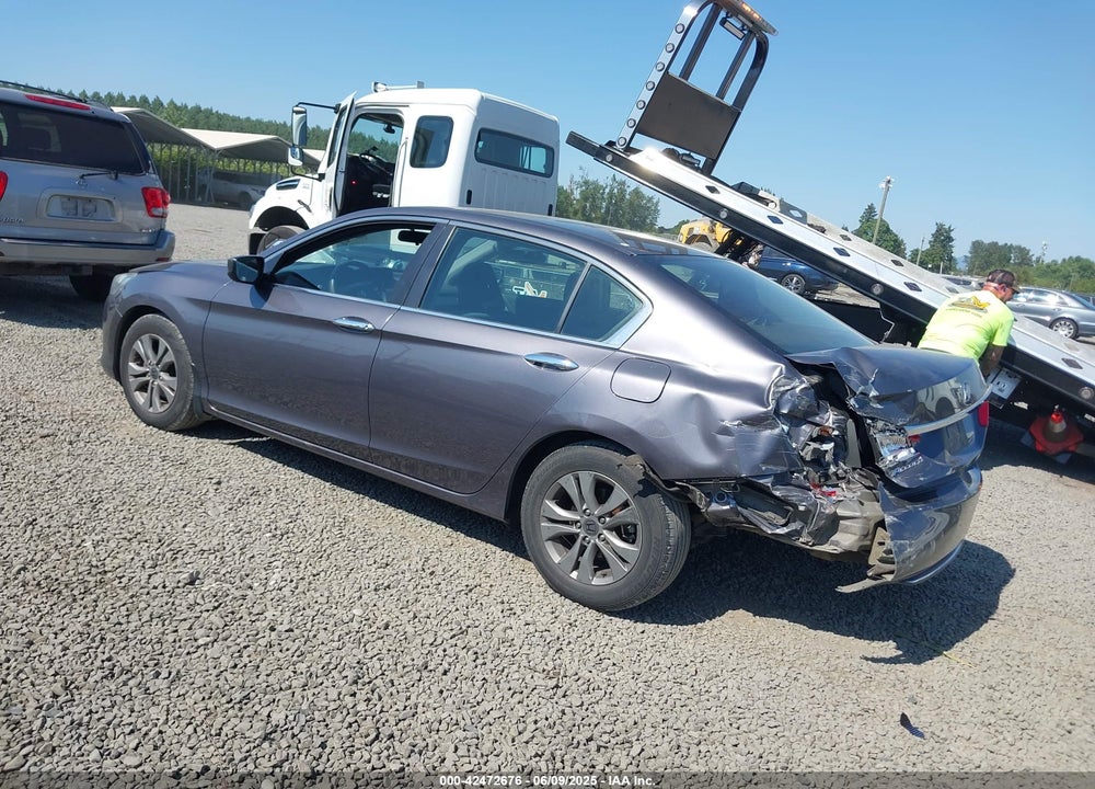 2015 HONDA ACCORD VIN: 1HGCR2F38FA133125
