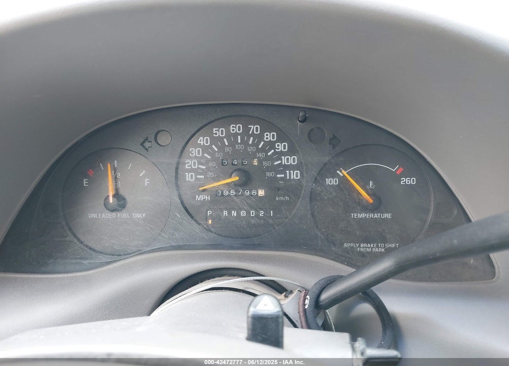 1996 CHEVROLET LUMINA VIN: 2G1WL52M5T9218999