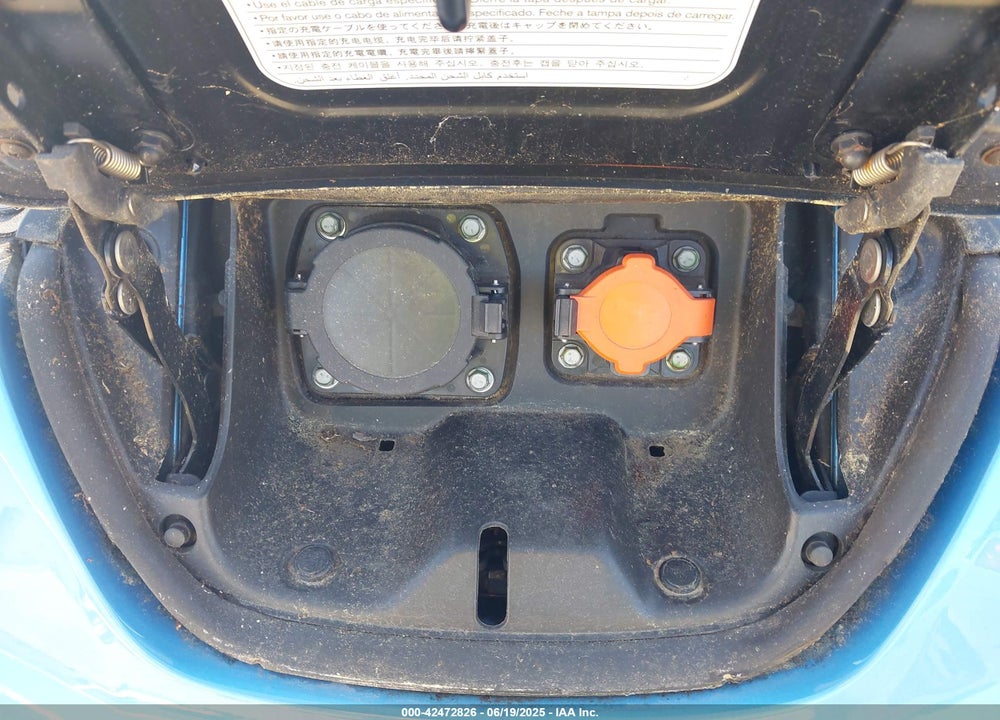 2012 NISSAN LEAF VIN: JN1AZ0CP3CT023183