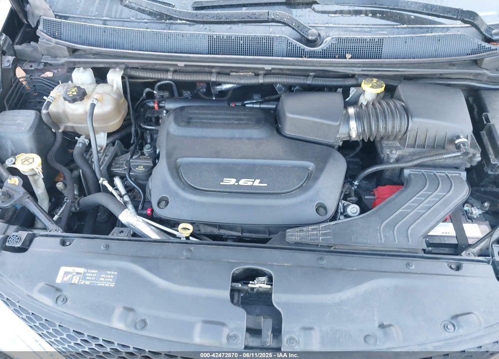 2017 CHRYSLER PACIFICA TOURING L VIN: 2C4RC1BG7HR667857
