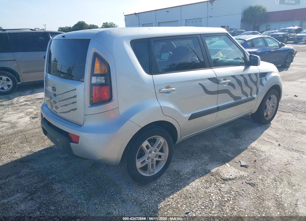 2011 KIA SOUL VIN: KNDJT2A21B7271716