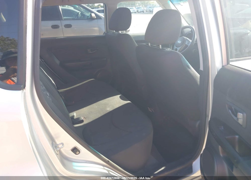 2011 KIA SOUL VIN: KNDJT2A21B7271716