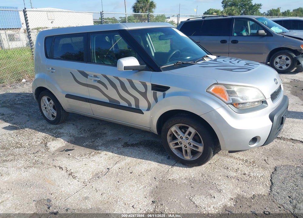 2011 KIA SOUL VIN: KNDJT2A21B7271716