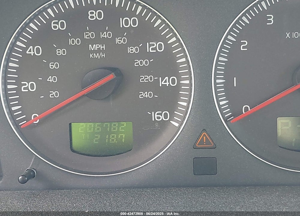2010 VOLVO XC90 VIN: YV4982CZ9A1533298