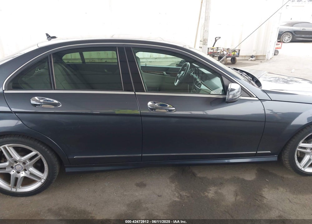 2013 MERCEDES-BENZ C CLASS VIN: WDDGF4HBXDA869284