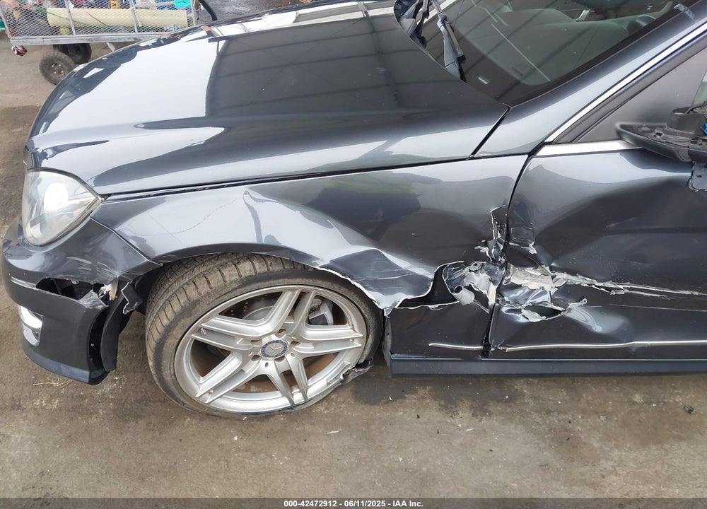 2013 MERCEDES-BENZ C CLASS VIN: WDDGF4HBXDA869284