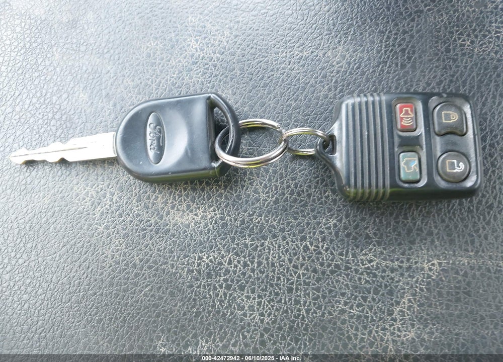 2006 FORD MUSTANG VIN: 1ZVFT82H065176946