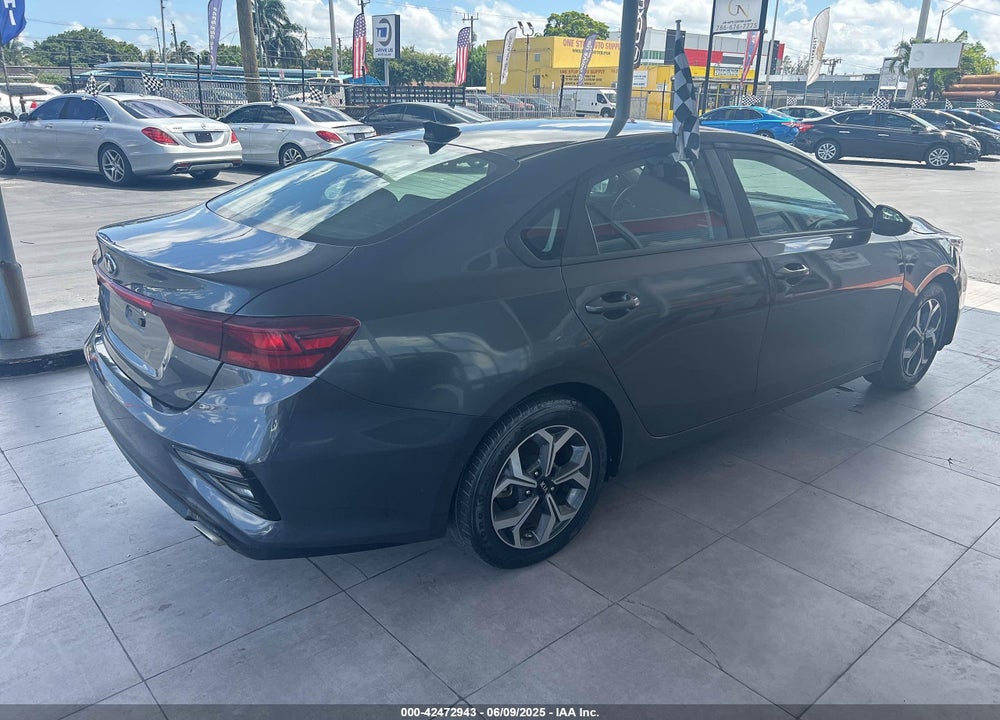 2021 KIA FORTE LXS VIN: 3KPF24AD6ME337864