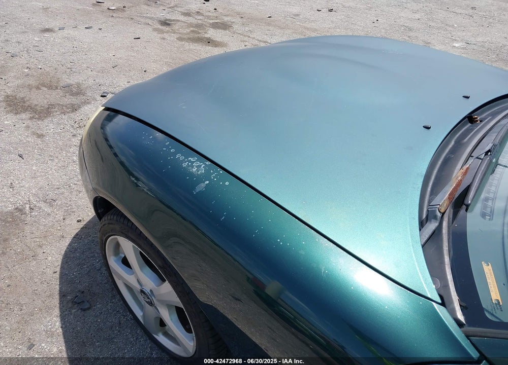 2001 MAZDA MX-5 MIATA LS/SPECIAL EDITION VIN: JM1NB353610201651