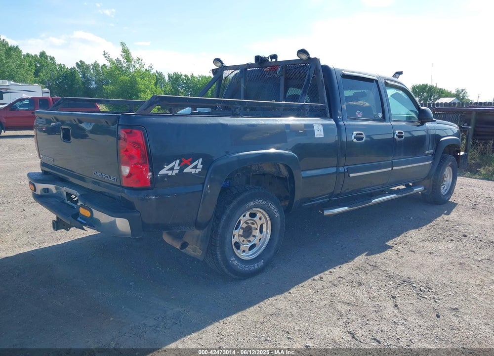 2004 CHEVROLET SILVERADO 2500 LS VIN: 1GCGK23U84F221917