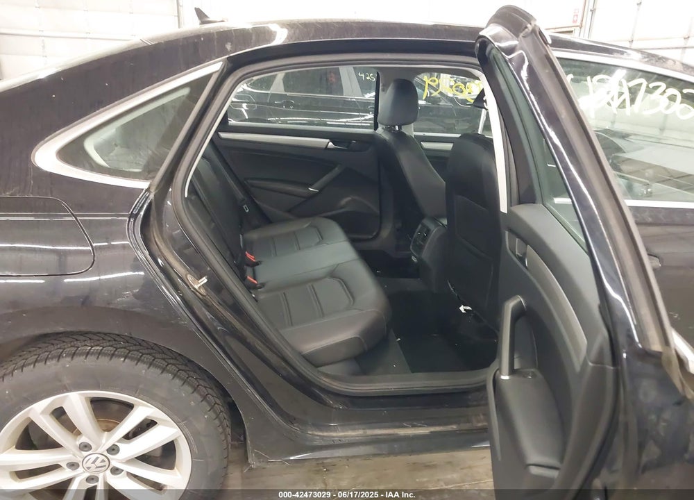 2020 VOLKSWAGEN PASSAT VIN: 1VWWA7A3XLC021477