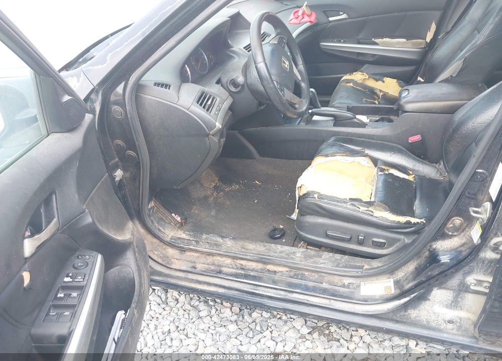 2008 HONDA ACCORD VIN: 1HGCP36878A021071