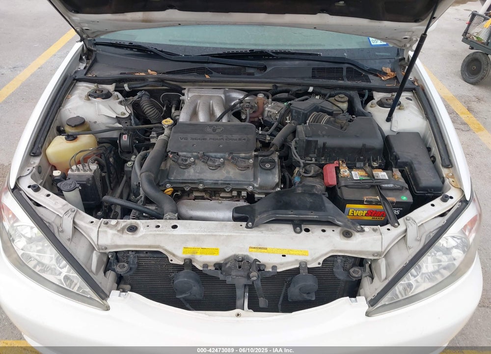 2002 TOYOTA CAMRY XLE V6 VIN: JTDBF30K220065641