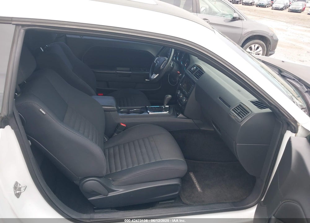 2014 DODGE CHALLENGER VIN: 2C3CDYAG8EH274548