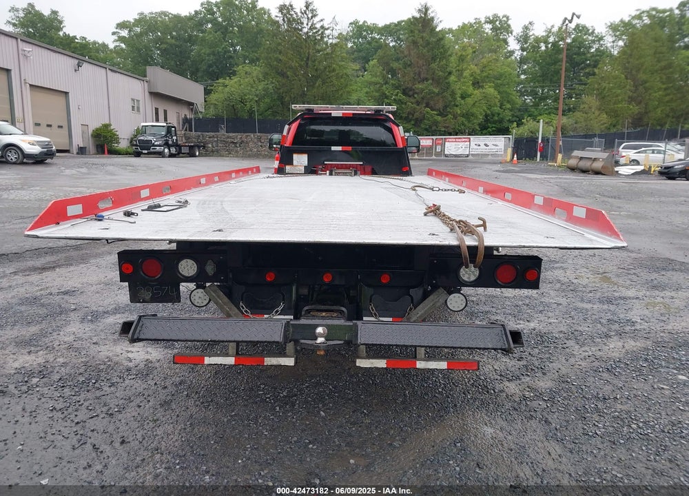 2022 FORD F-550 CHASSIS XLT VIN: 1FDUF5HN8NDA27939