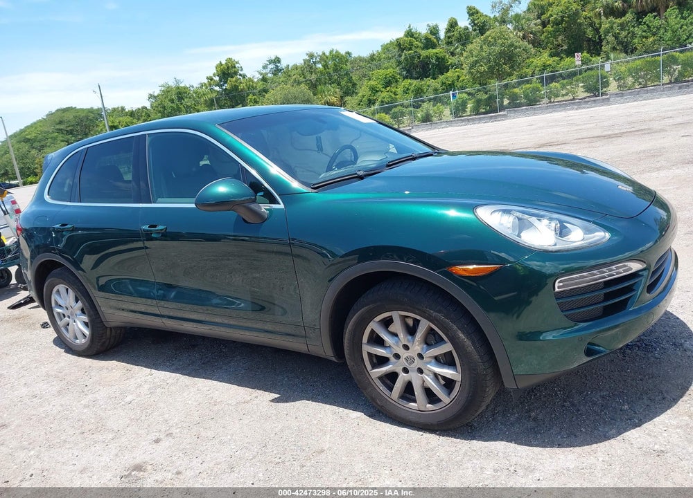 2014 PORSCHE CAYENNE VIN: WP1AA2A21ELA06570