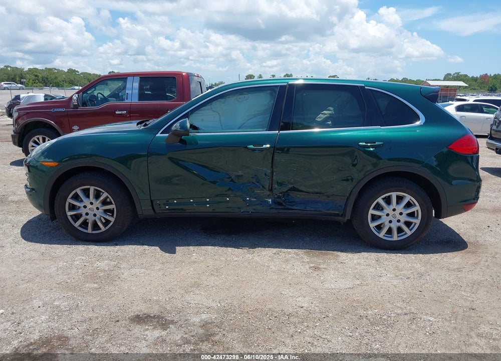 2014 PORSCHE CAYENNE VIN: WP1AA2A21ELA06570