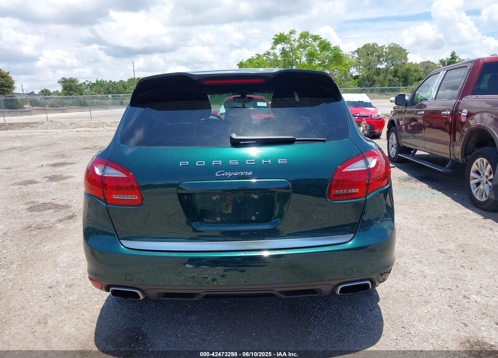 2014 PORSCHE CAYENNE VIN: WP1AA2A21ELA06570