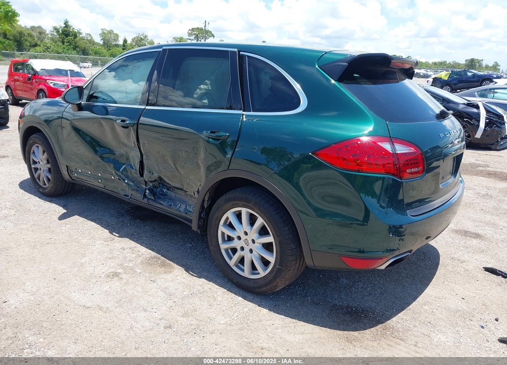 2014 PORSCHE CAYENNE VIN: WP1AA2A21ELA06570