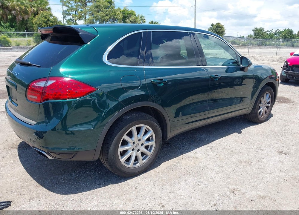 2014 PORSCHE CAYENNE VIN: WP1AA2A21ELA06570