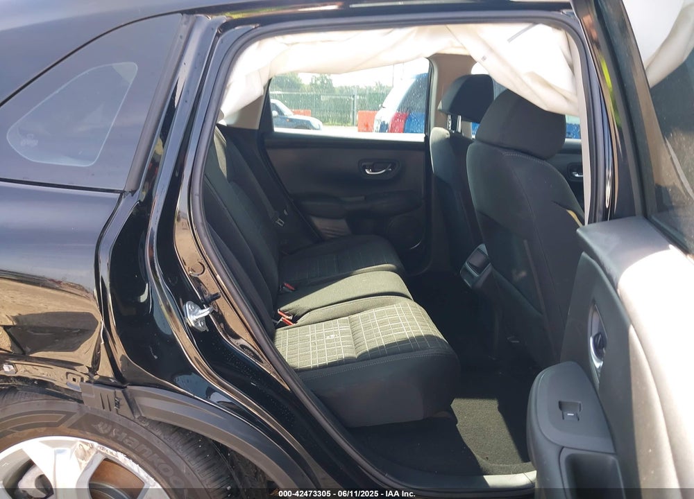 2023 HONDA HR-V VIN: 3CZRZ1H37PM723458