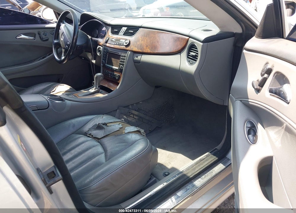 2006 MERCEDES-BENZ CLS 500 VIN: WDDDJ75X06A021842