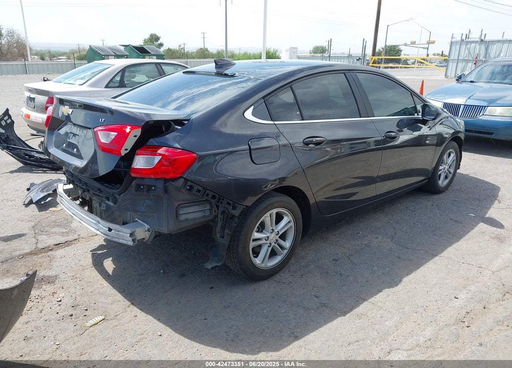 2017 CHEVROLET CRUZE LT AUTO VIN: 1G1BE5SMXH7154072