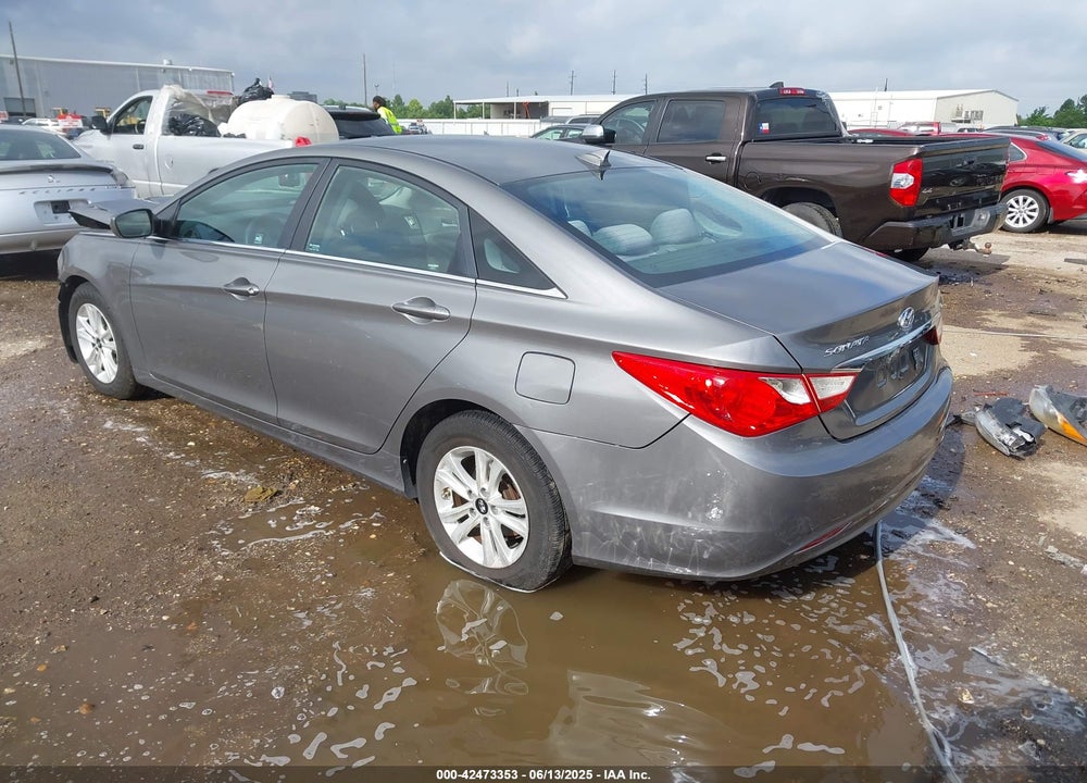 2013 HYUNDAI SONATA VIN: 5NPEB4ACXDH707230