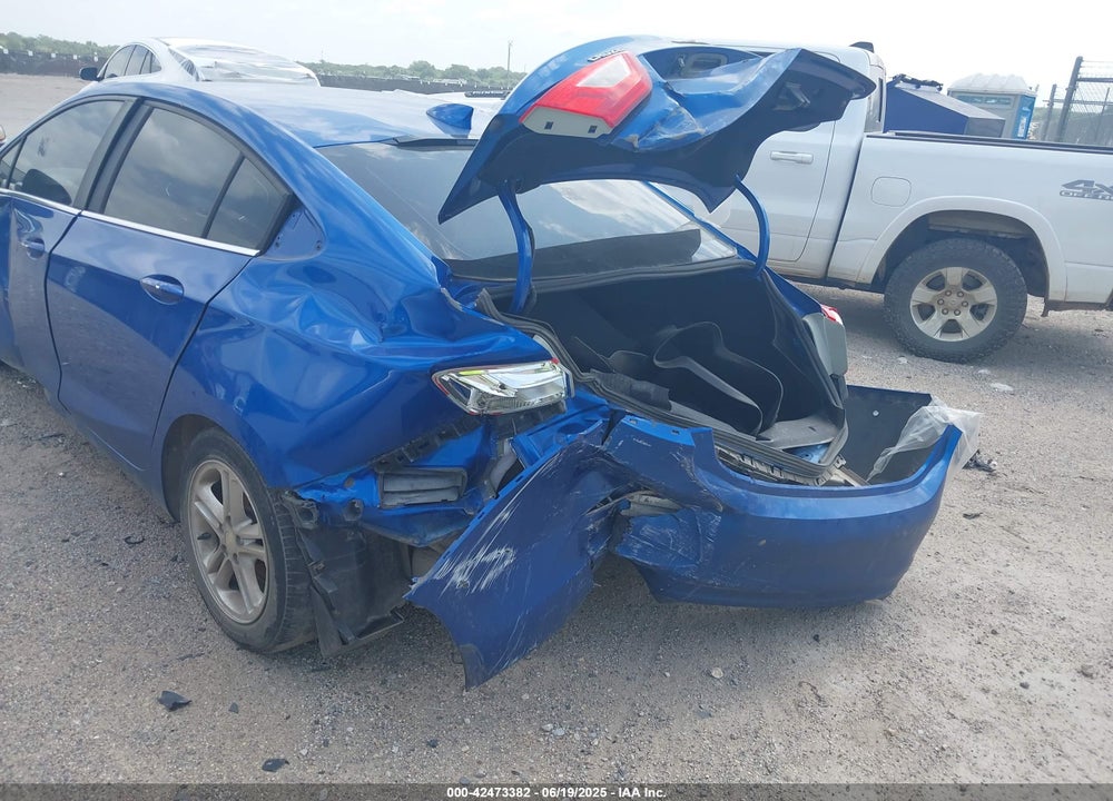 2016 CHEVROLET CRUZE VIN: 1G1BE5SM8G7283278