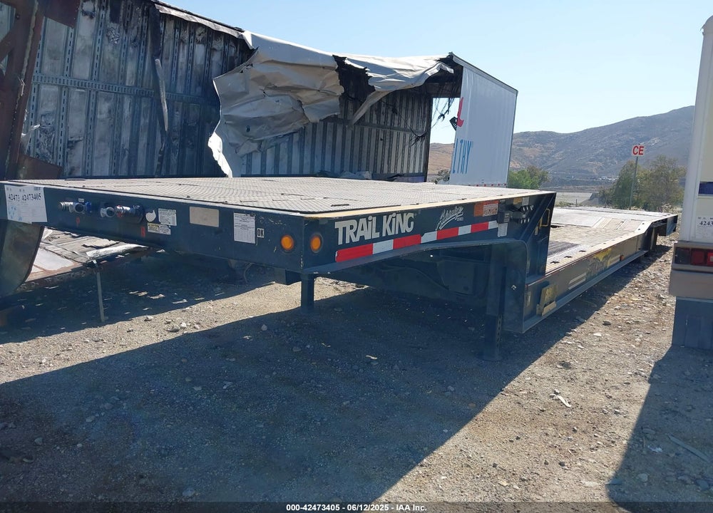 2014 TRAIL KING TRAILER VIN: 1TKA04827EM092766