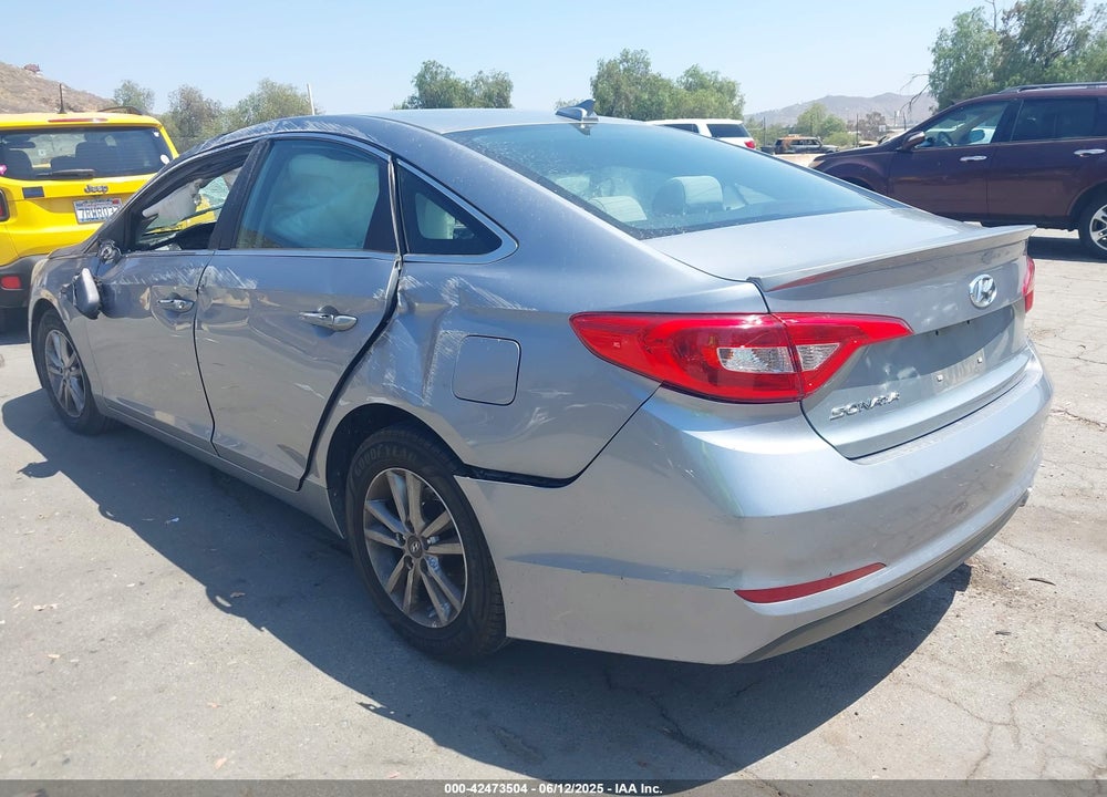 2017 HYUNDAI SONATA VIN: 5NPE24AF0HH569147