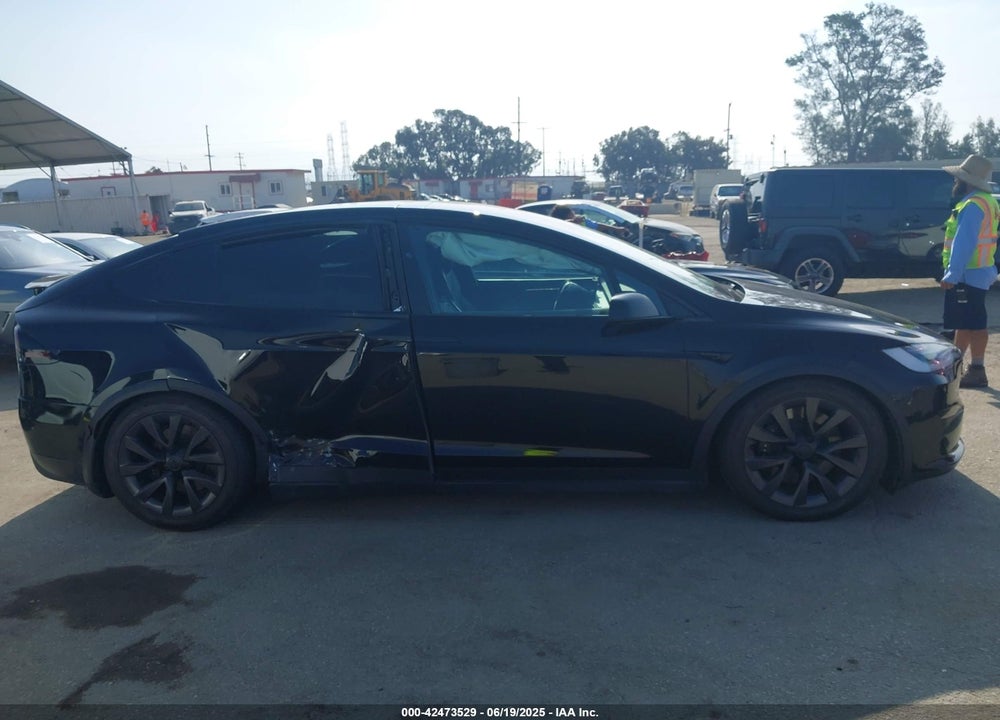 2023 TESLA MODEL X VIN: 7SAXCBE52PF376297