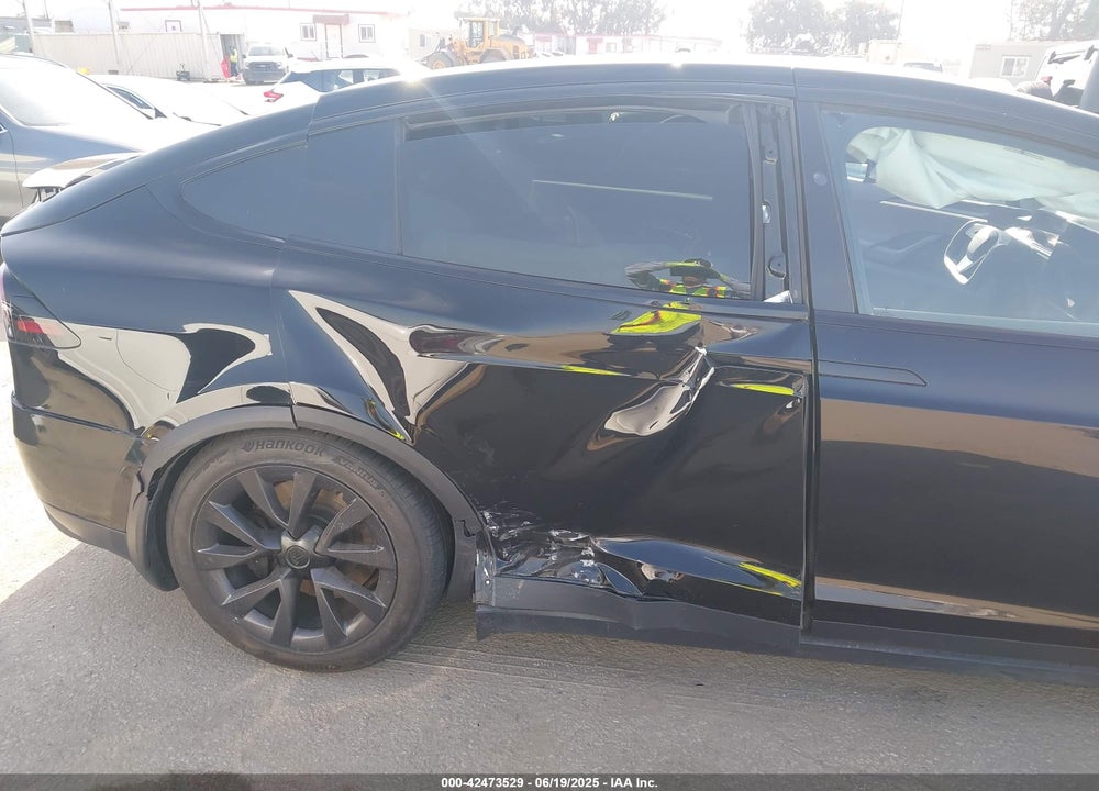 2023 TESLA MODEL X VIN: 7SAXCBE52PF376297