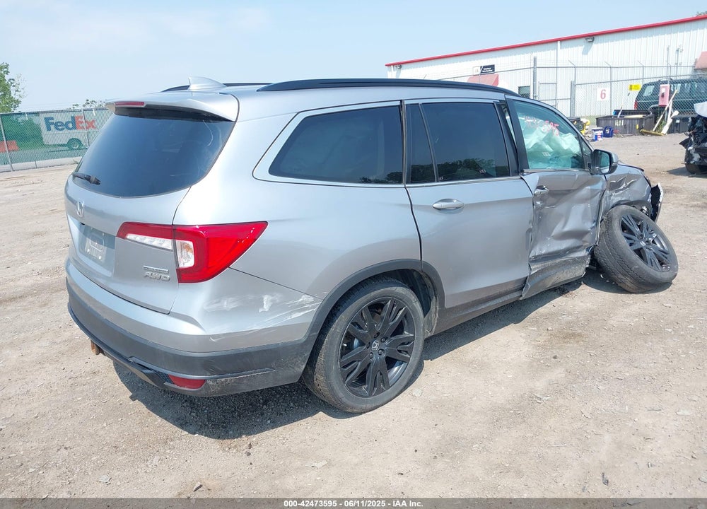 2022 HONDA PILOT VIN: 5FNYF6H22NB068304