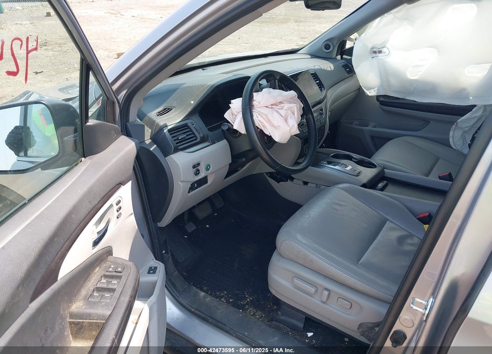 2022 HONDA PILOT VIN: 5FNYF6H22NB068304