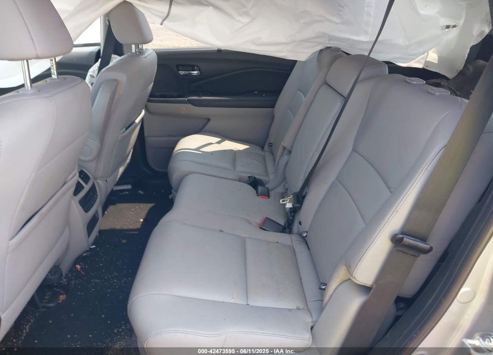2022 HONDA PILOT VIN: 5FNYF6H22NB068304