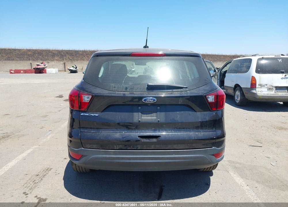 2019 FORD ESCAPE VIN: 1FMCU0F75KUB63627