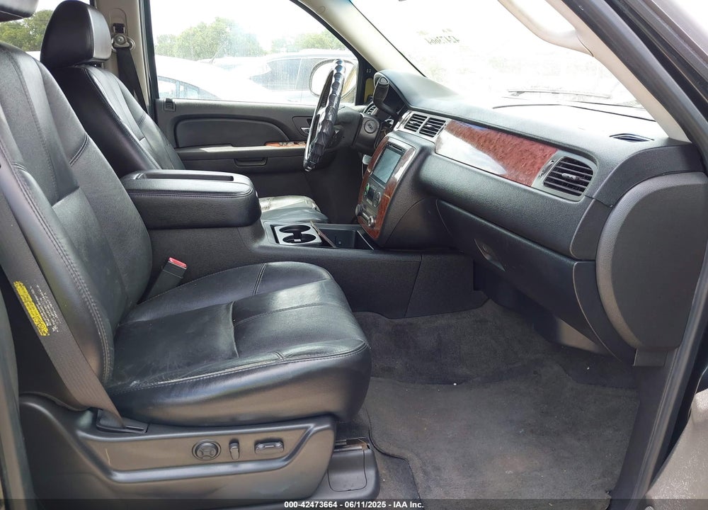 2007 CHEVROLET TAHOE LTZ VIN: 1GNFC13087R188069