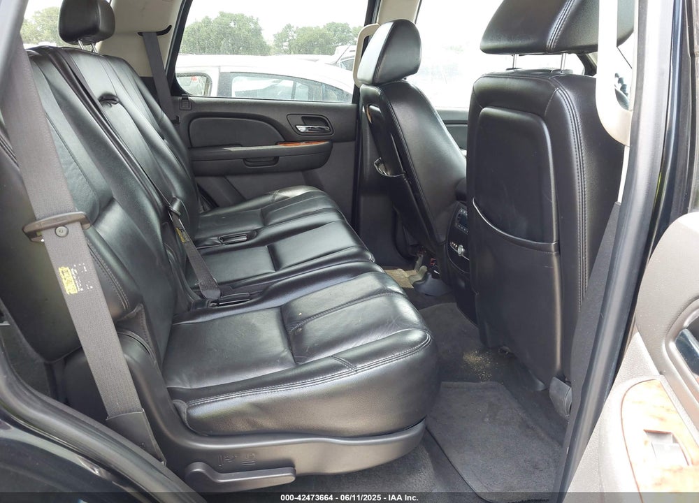2007 CHEVROLET TAHOE LTZ VIN: 1GNFC13087R188069