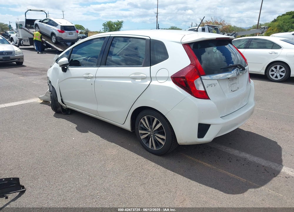 2015 HONDA FIT VIN: 3HGGK5H8XFM746480
