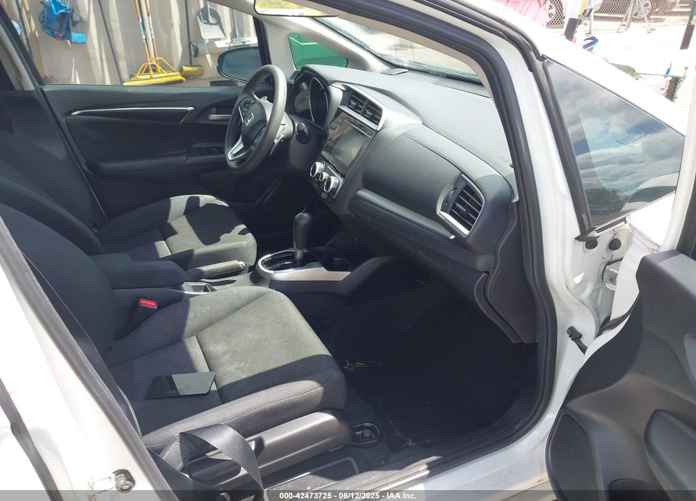 2015 HONDA FIT VIN: 3HGGK5H8XFM746480
