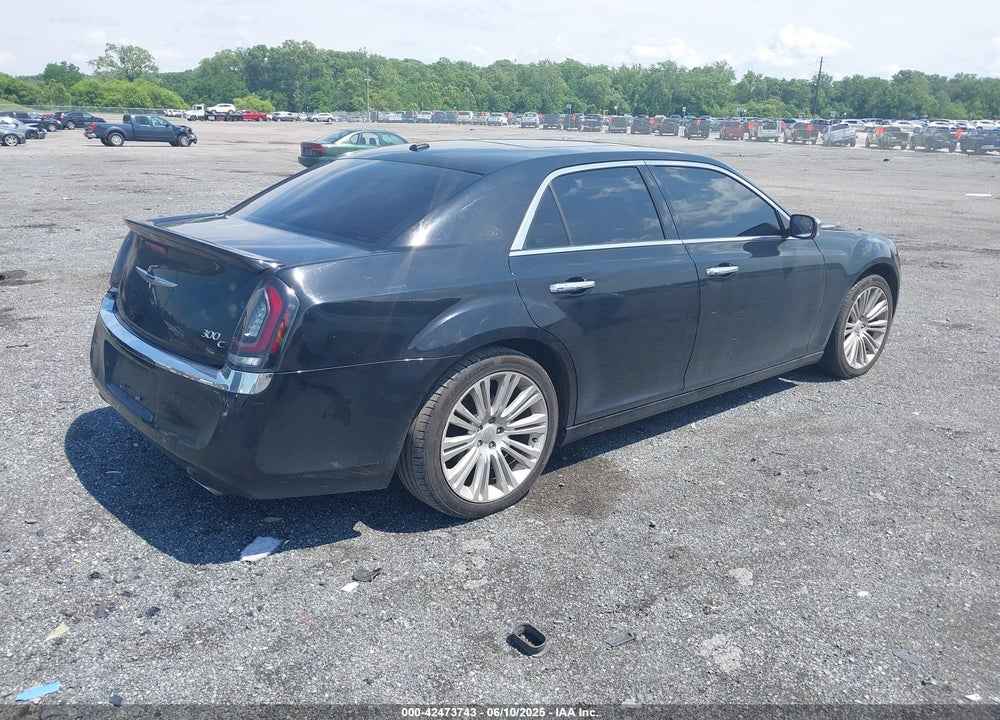 2012 CHRYSLER 300C VIN: 2C3CCAET4CH147309
