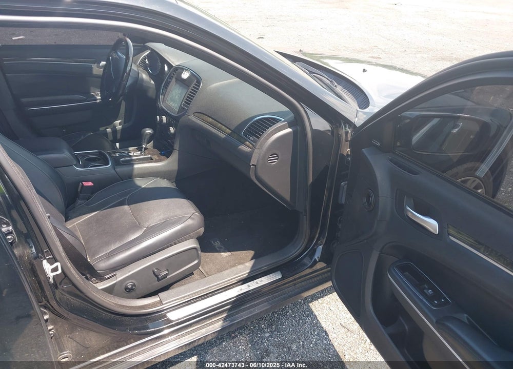 2012 CHRYSLER 300C VIN: 2C3CCAET4CH147309