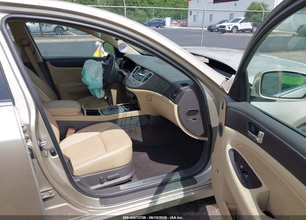2009 HYUNDAI GENESIS VIN: KMHGC46E99U046394