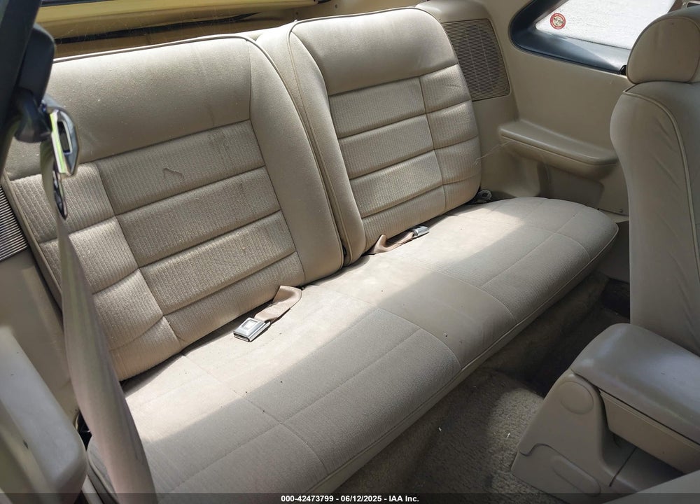 1988 FORD MUSTANG VIN: 1FABP41AXJF163469