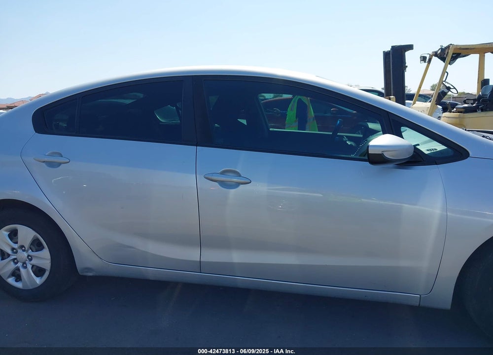 2016 KIA FORTE VIN: KNAFK4A69G5578431