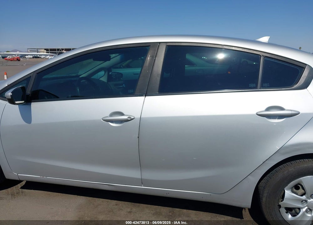 2016 KIA FORTE VIN: KNAFK4A69G5578431