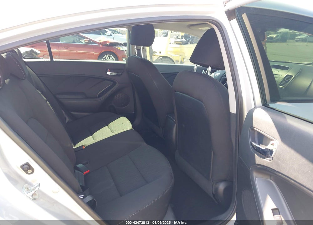 2016 KIA FORTE VIN: KNAFK4A69G5578431