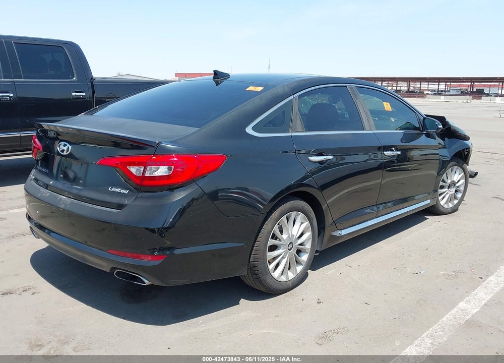 2015 HYUNDAI SONATA VIN: 5NPE34AF0FH251166