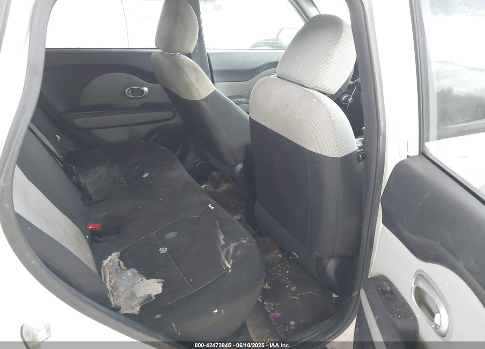 2015 KIA SOUL VIN: KNDJN2A25F7129921